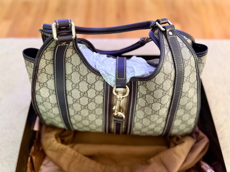 Gucci Beige GG Canvas Joy Bardot Shoulder Bag - Style #203494